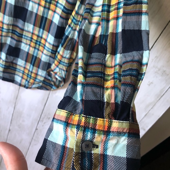 Talbots Plaid Button Up Long Sleeve Shirt Blouse Medium Petite Blue Lightweight - Picture 4 of 6